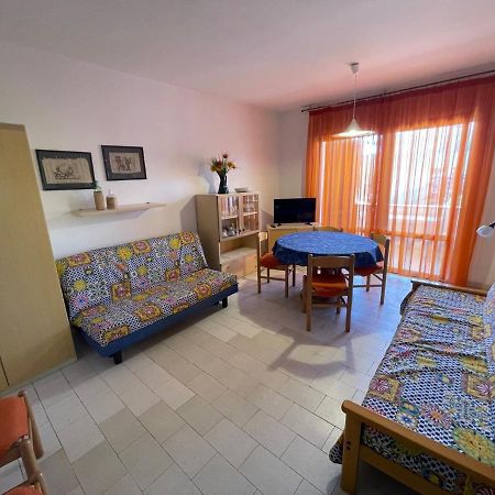卡奥莱Vega Bilocale Con Piscina E Terrazza公寓 外观 照片